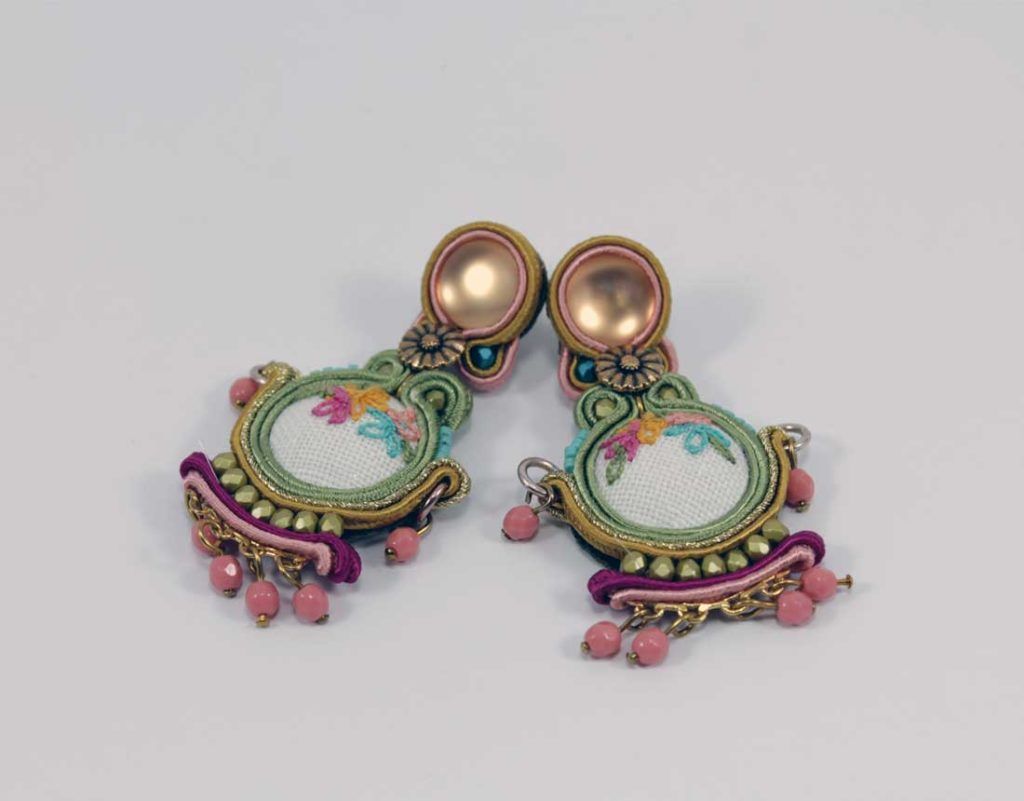 Pendiente-soutache-Lis-2