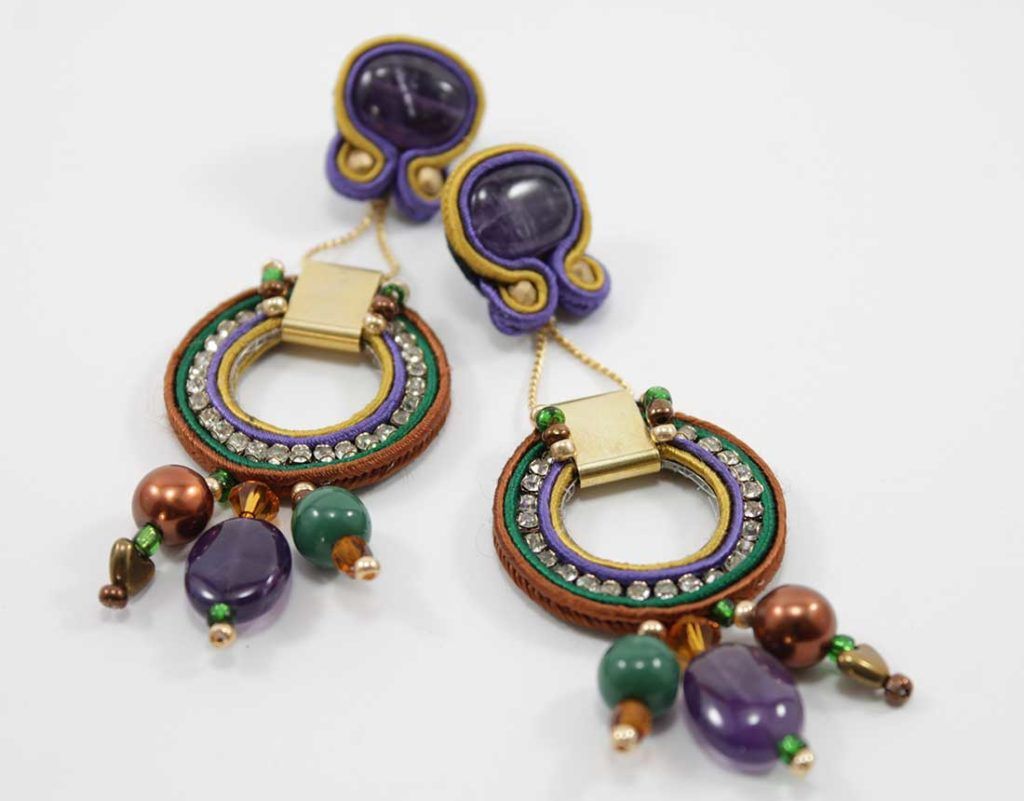 Pendiente-soutache-Violeta-2