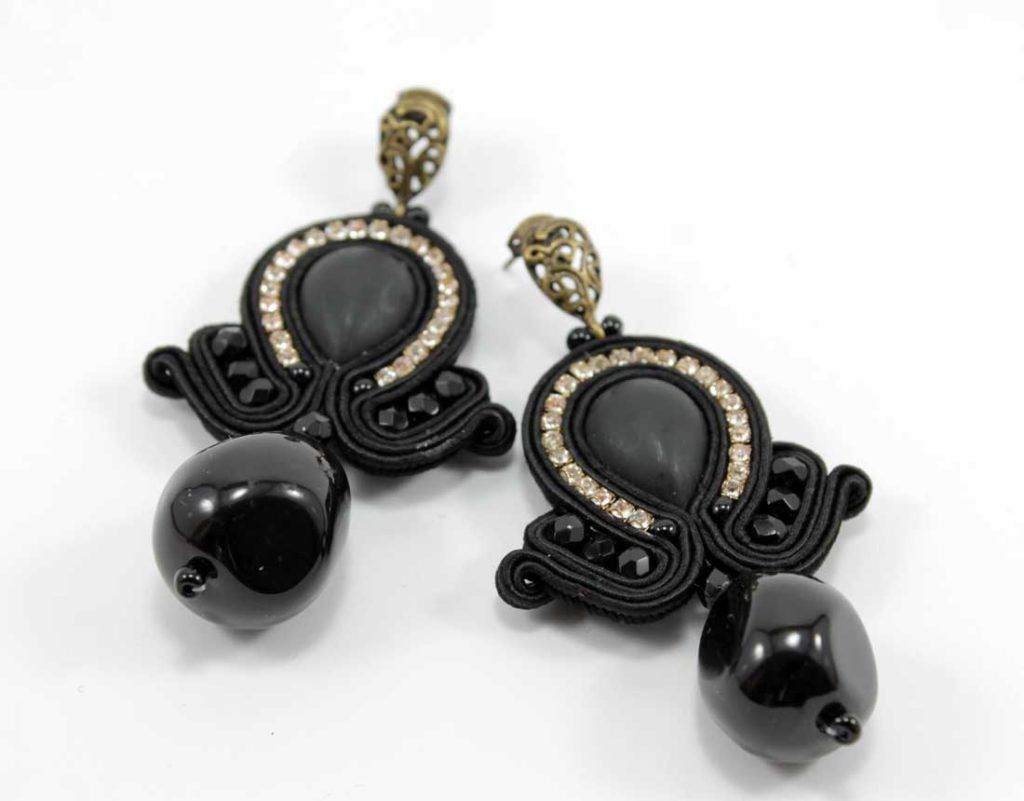 Pendientes-soutache-Claudia-2