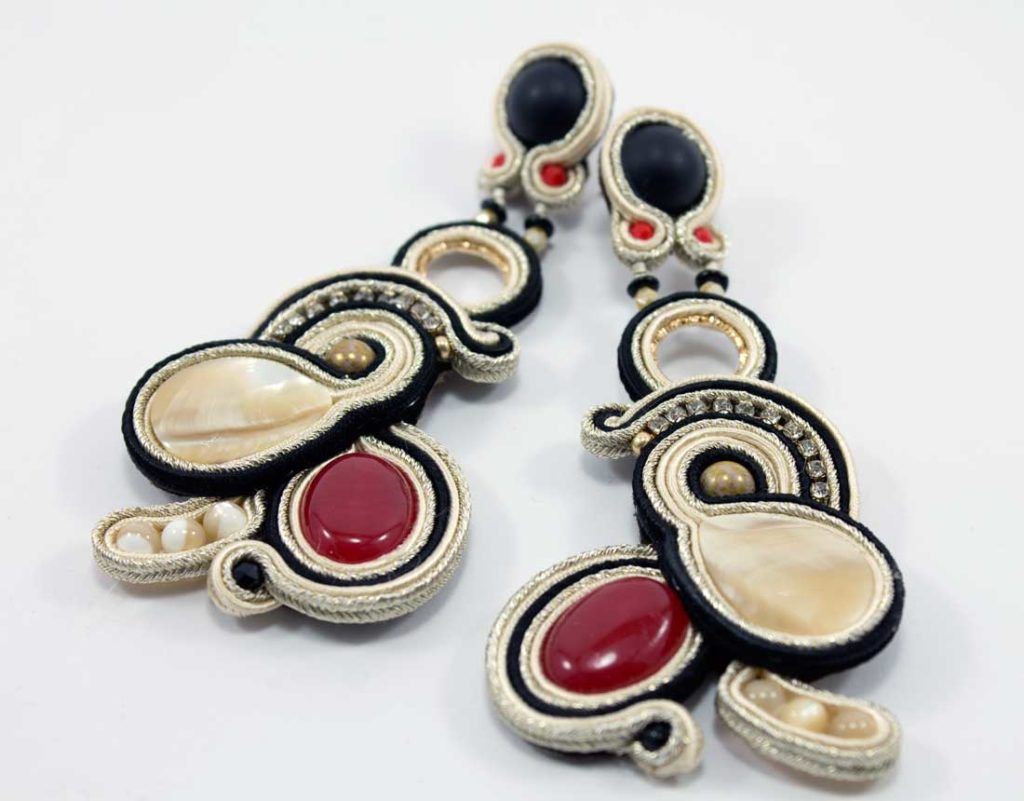 Pendientes-soutache-Gervera-Roja-2