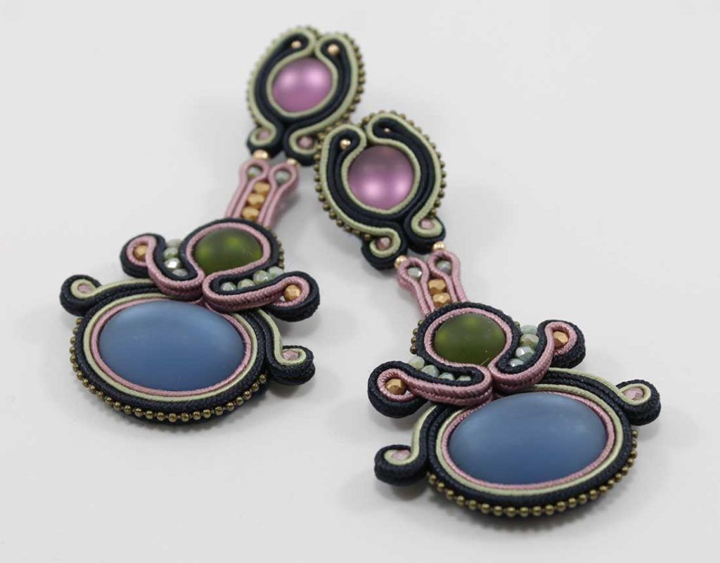 Pendientes-soutache-Pensamientos-2