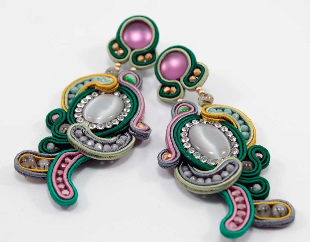 Pendientes-soutache-Yerba-2